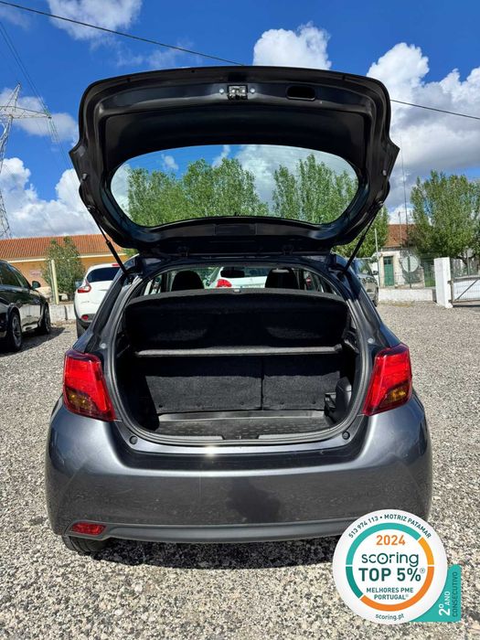 Toyota Yaris 1.0 Gasolina 69cv