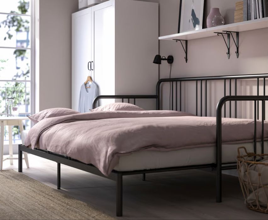 Sofa/Cama IKEA Ferro preto 200x80 como nova