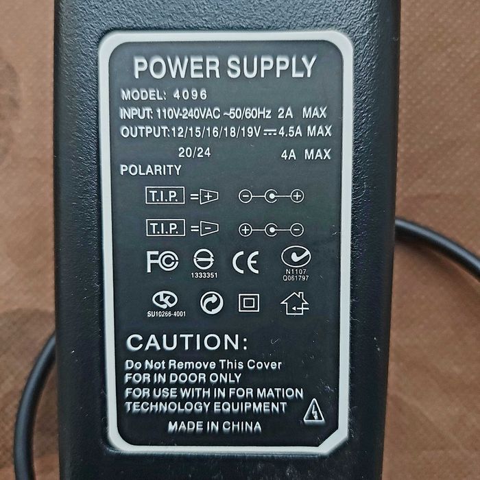 Зарядка для ноутбука