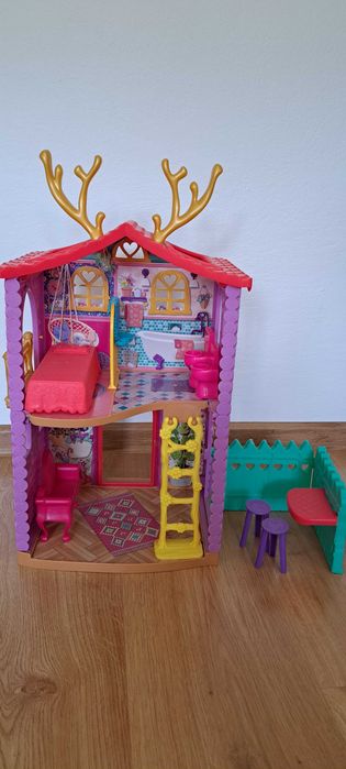 Domek dla lalek Enchantimals
