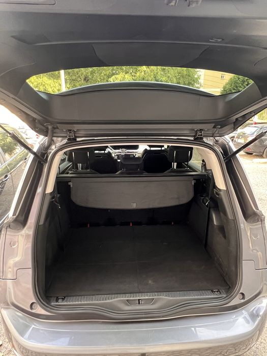 Citroën C4 SpaceTourer 1.5 BlueHDi – 7 Lugares – Excelente Estado