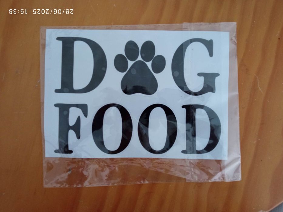 Adesivo para comida de cão
