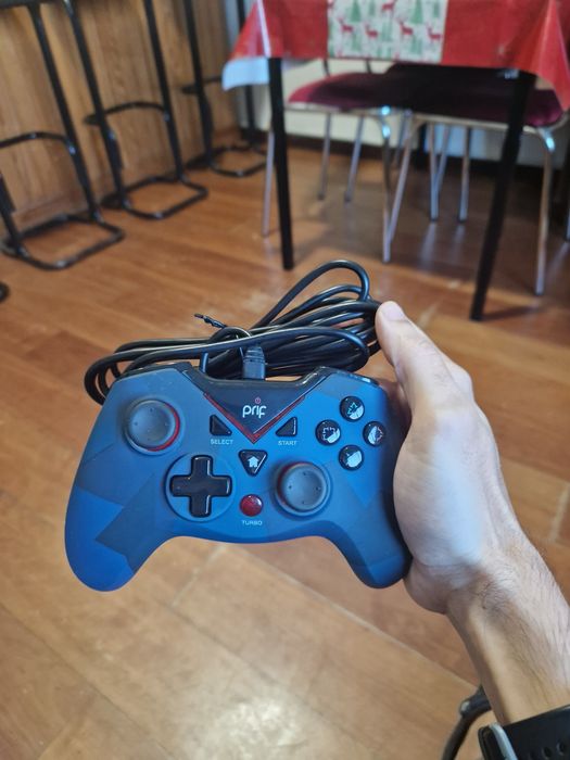 2 PS3/PC USB Game Controllers64172208846465123