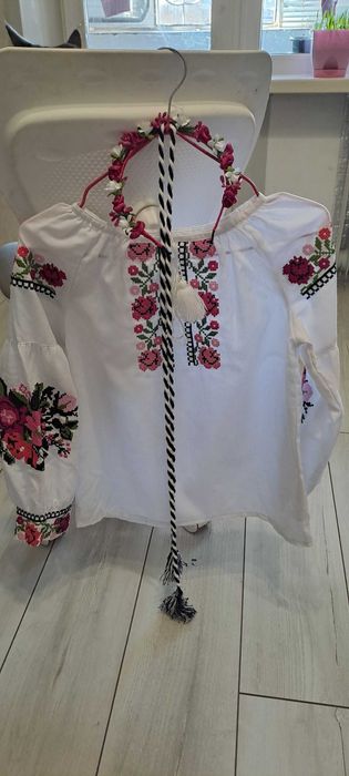 Вишиванка для дівчинки 7-9 років, сорочка