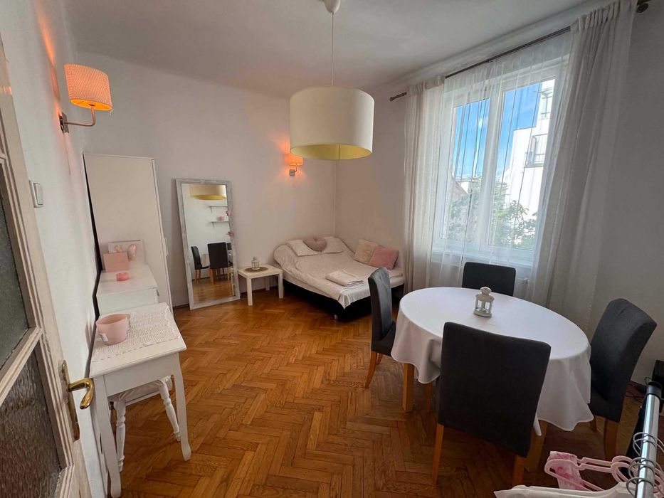 Duży pokój | Centrum Krakowa | ul. Powiśle | obok Sheratona | Bez pośrednika
