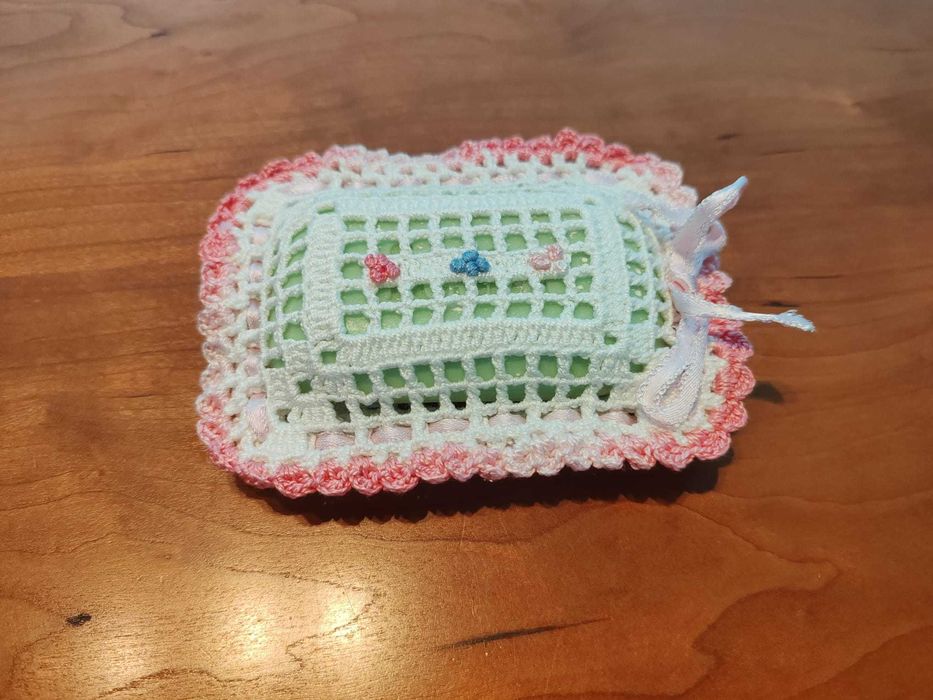 Sabonete com protetor em croché. Novo