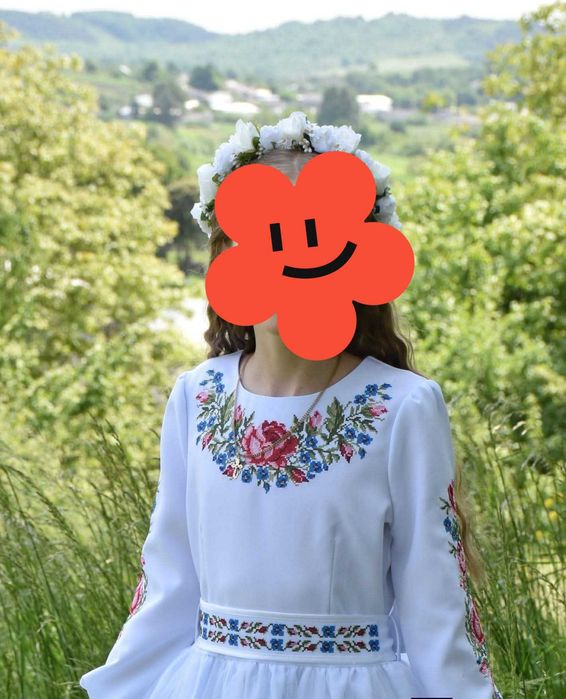 Вишиване плаття для дівчинки