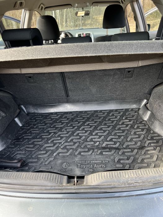 Продам Тойота ауріс