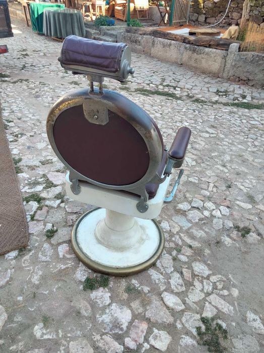 Cadeira de Barbeiro antiga