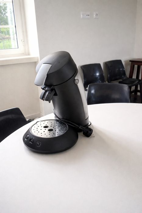 Máquina de Café em Pó em Perfeito Estado – Económica
