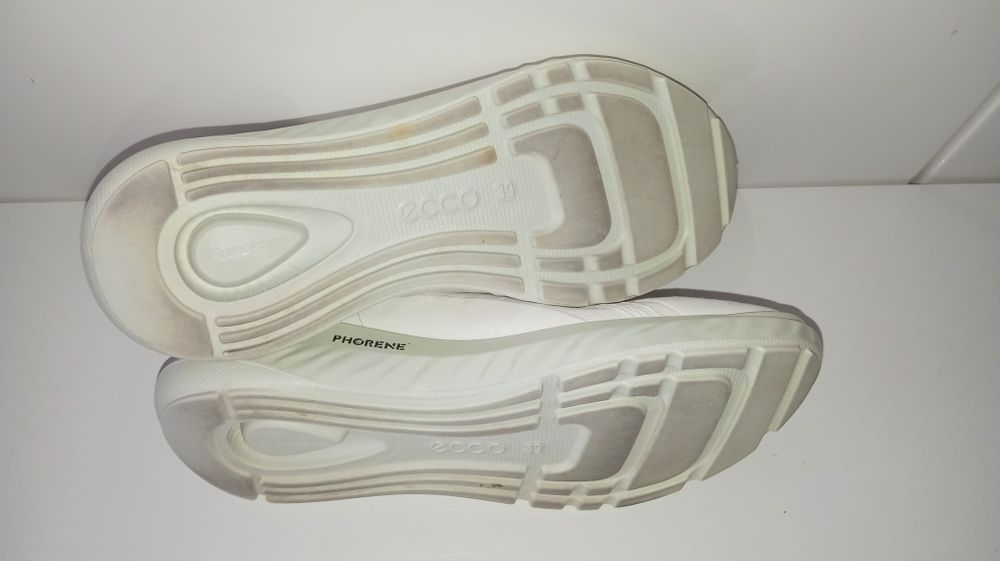 Sneakersy ECCO Ath-1Fw  39