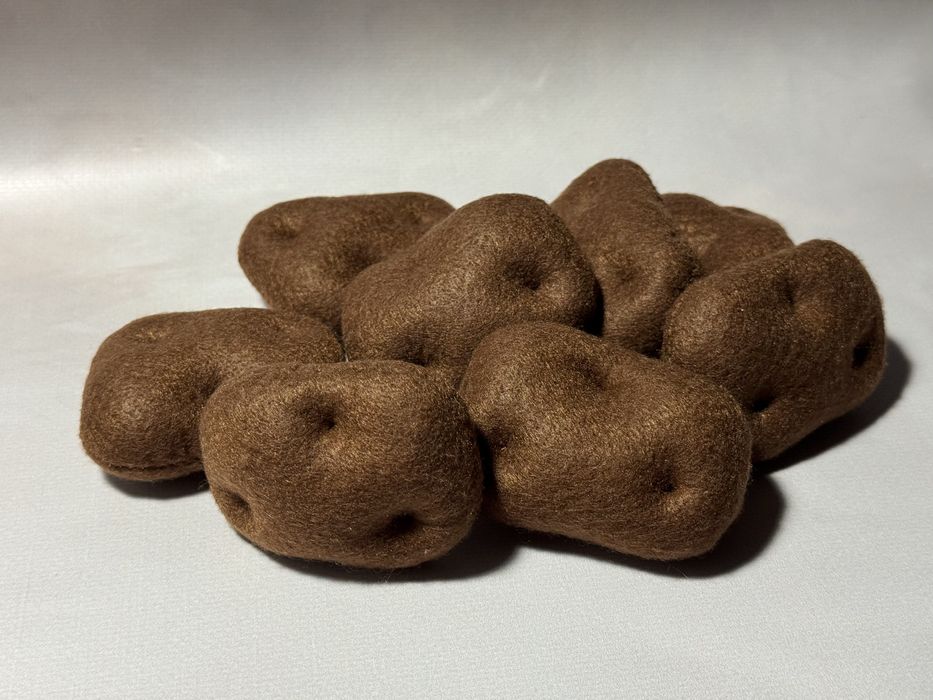 Каптопля з фетру,яблуко з фетру,овочі з фетру,груша з фетру