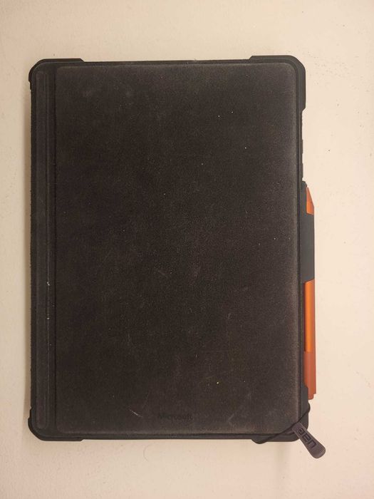 Surface Go 4 + case + keyboard + pen (total pack!!)64564204380545123