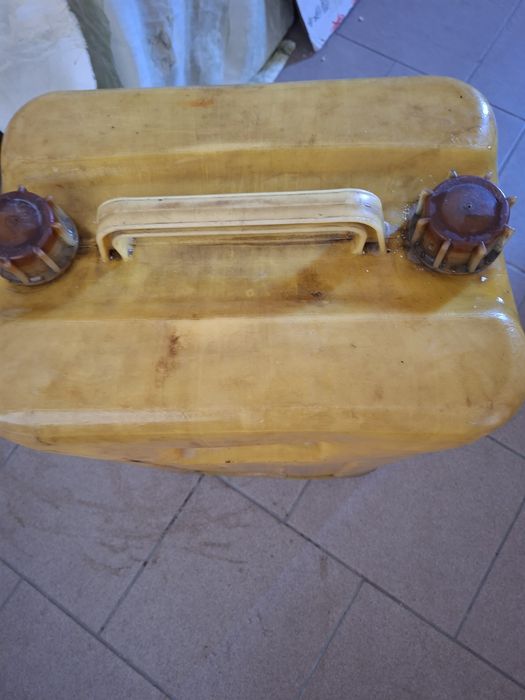 Baniaki, pojemniki pcv, czyste, po środkach piorących 25l