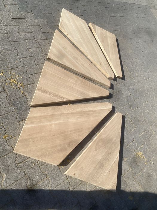 Stopnie dębowe schodowe na beton konstrukcje klejonka dębowa jesionowa