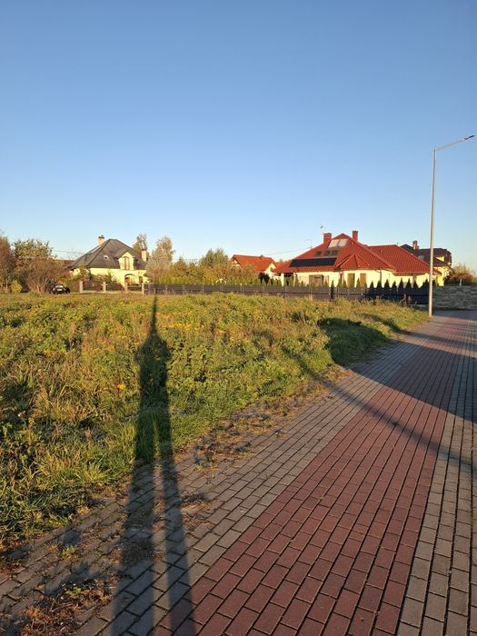 Działka inwestycyjno-budowlana ul. Wiejska 1780 m2