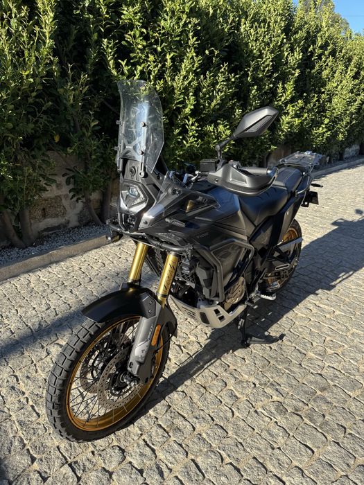 Voge 800 ds rally