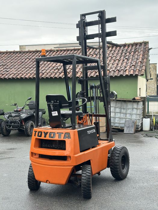 Empilhador Toyota Diesel