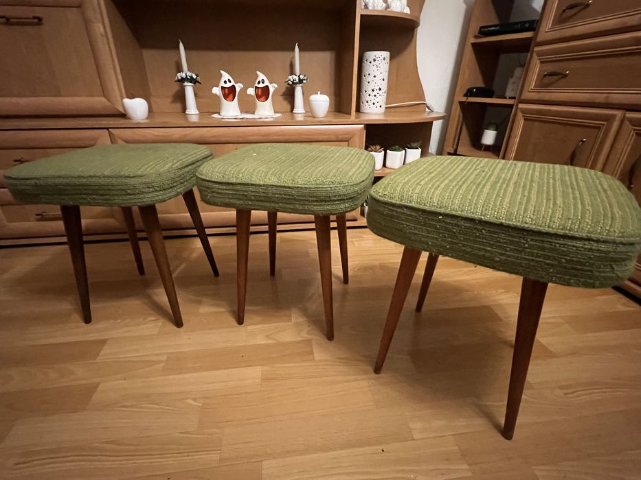 Taboret tapicerowany PRL 1971 (3 sztuki)