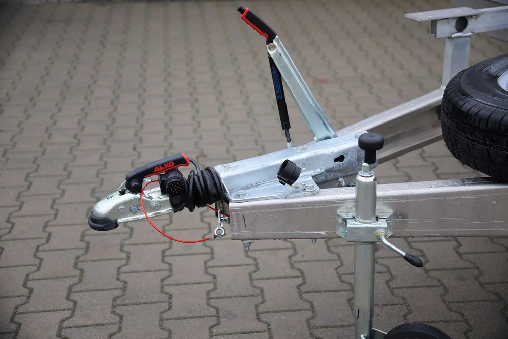 Gala Taurus 4.5X2.05m Full Aluminium 420Kg  Koła 14C