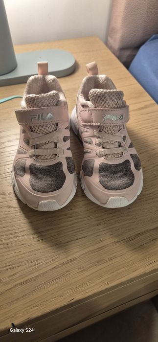 Ténis fila tamanho 26