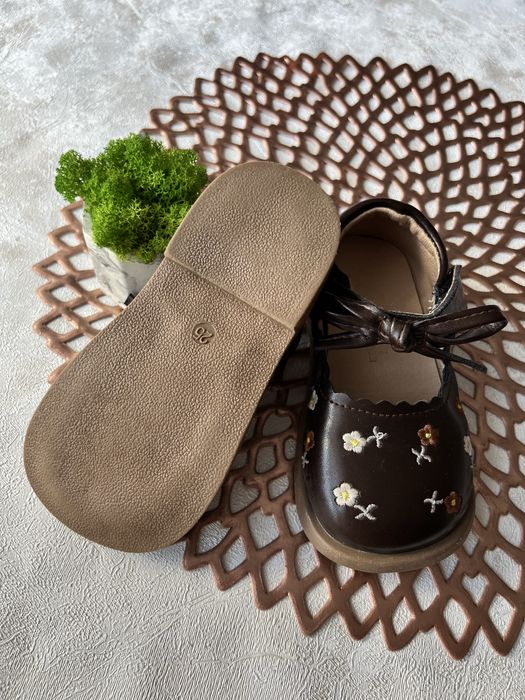 Туфлі на дівчинку 25 розмір