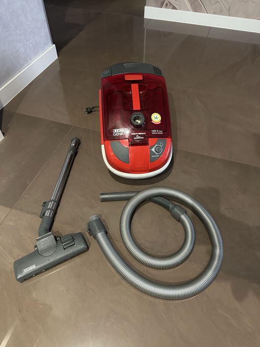 Моющий пылесос Thomas б/у