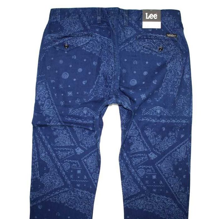 Nowe męskie spodnie Lee Chino - L768DBJN oryginalne rozmiar W29/L34