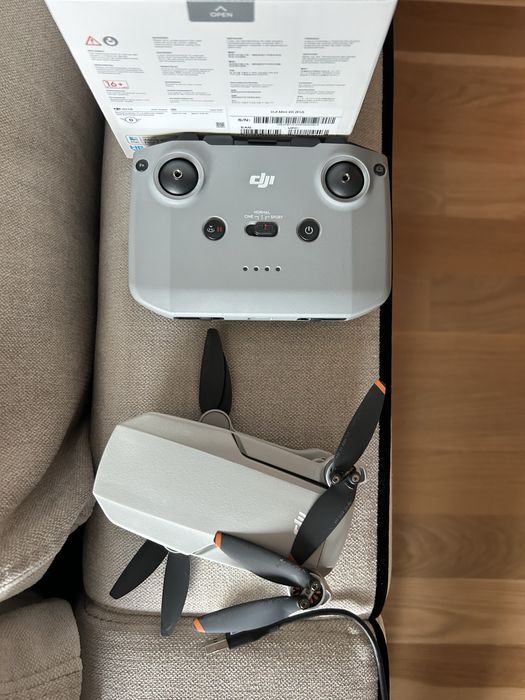 Drone DJI mini 4k - novo acessorios ainda por abrir
