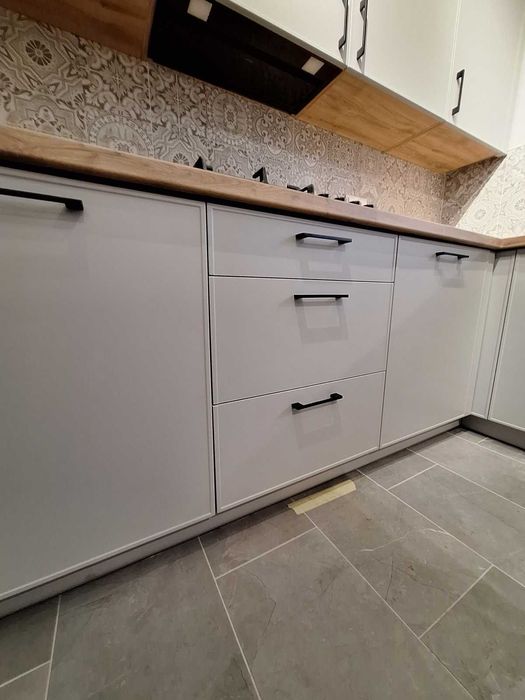 Profesjonalny montaż mebli kuchennych, składanie mebli modułowych IKEA