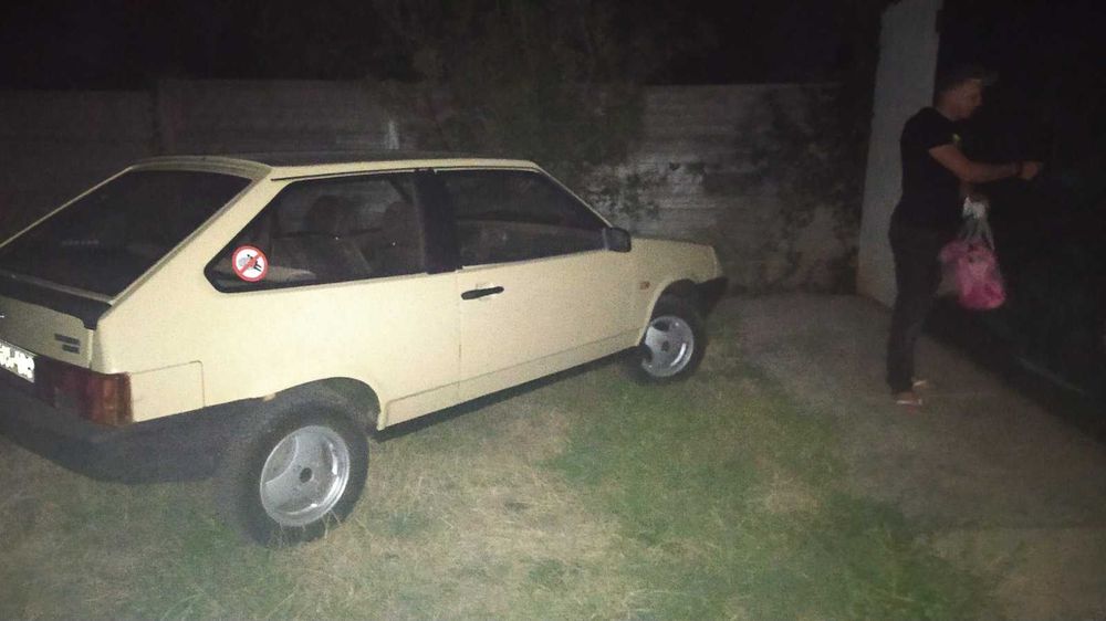 автомобіль експорт ваз 2108