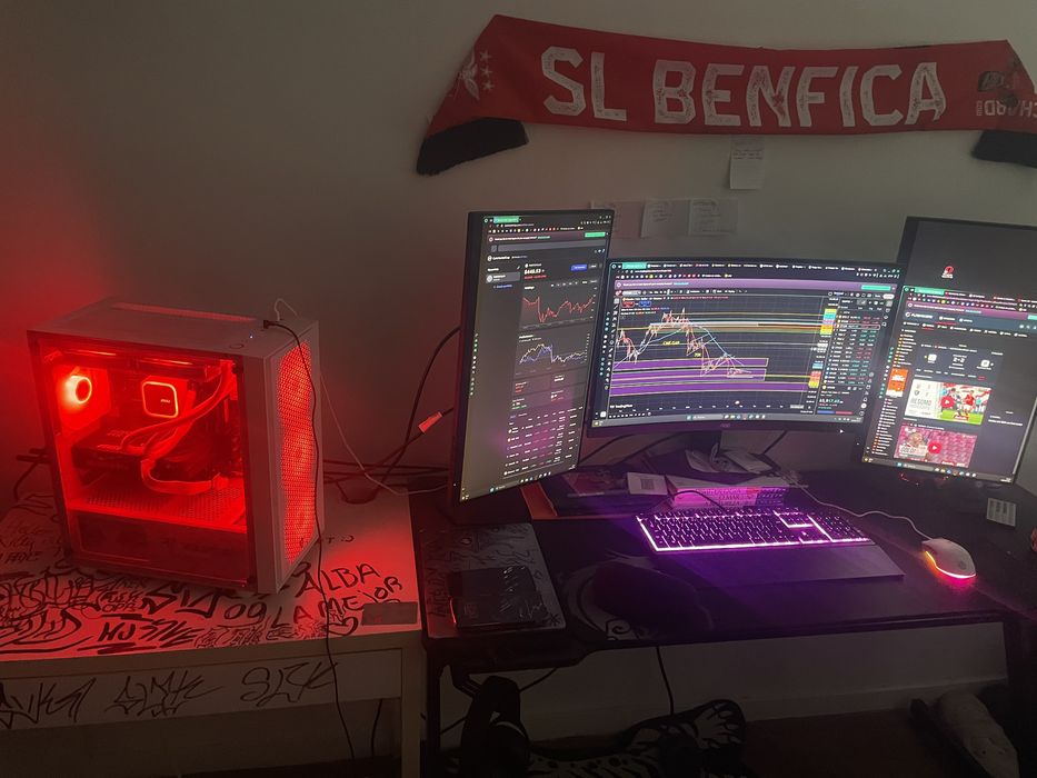 PcCom Ready Intel Core i7 - 14700KF / 32GB / 2TB SSD / RTX 5060 + Windows 11 Home Branco V2 ( SetUp Completo )