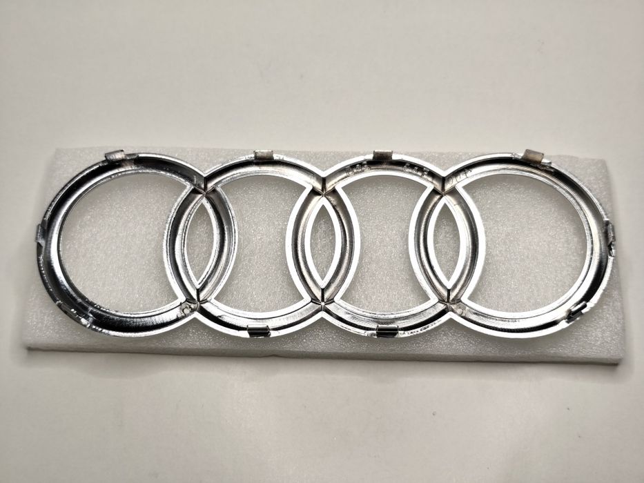 Emblema Grelha Frente Audi 285mm 28.5cm Pernos Dentes Encaixe Símbolo Logo Cromado Modelo Q-5 Q-7 Q-8 A-6 Avant Novo