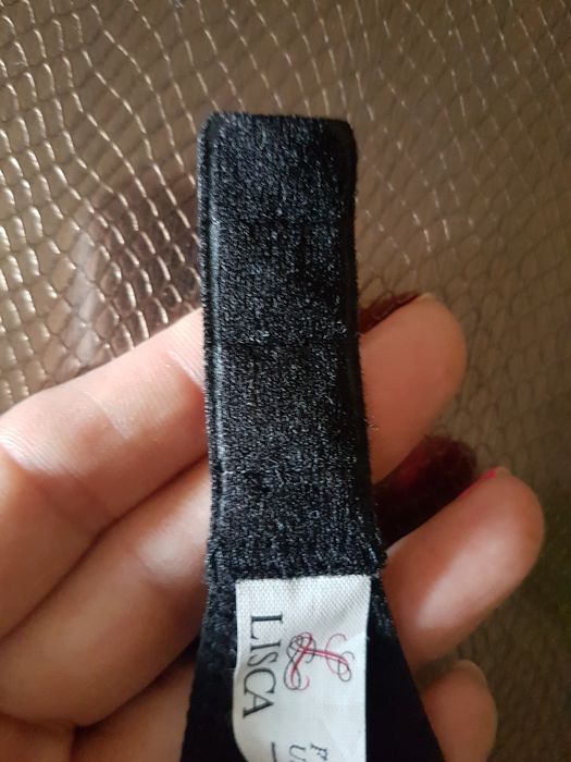 Lisca nowy komplet bielizny rozm 75B i stringi M