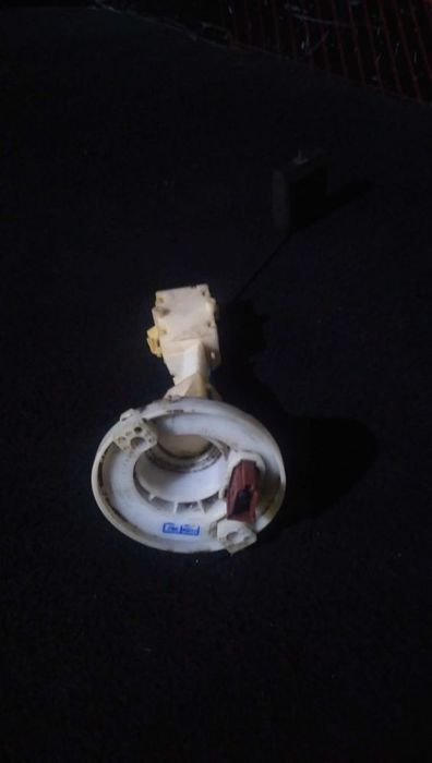 Bomba Do Depósito De Combustível Mercedes-Benz E-Class (W210)