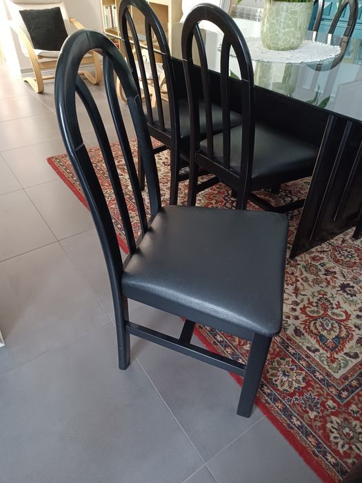 Mesa de sala com 6 cadeiras