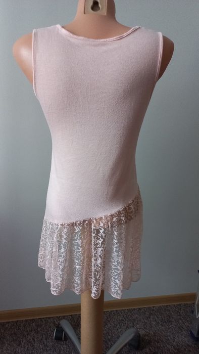 r.M włoska bluzka, tunika z koronką