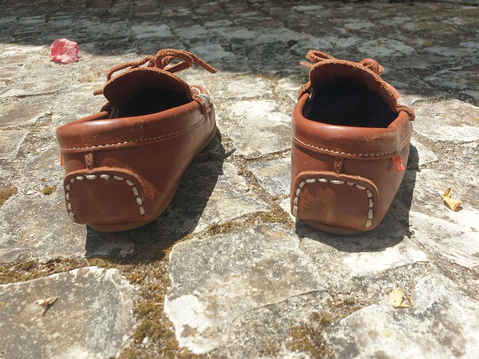Sapatos vela tamanho 24