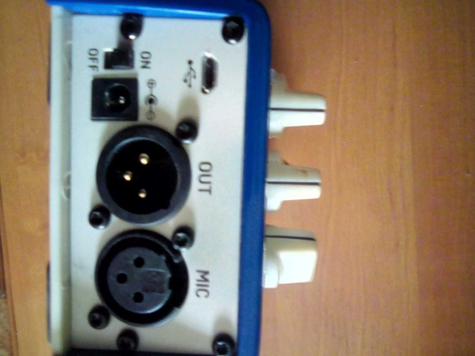 Вокальний процесор "HARMONY SINGER" tc helicon