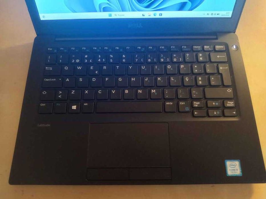 Portátil Dell Latitude 7280 / Win 11 Pro / Intel i5 / Ecra FHD 12.5" / Bateria 10 Horas / SSD / DDR4
