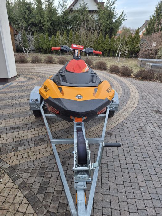 Sea doo spark trixx 3up plus przyczepa