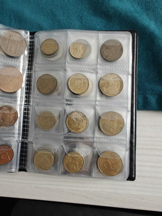 Klaser z monetami 120szt