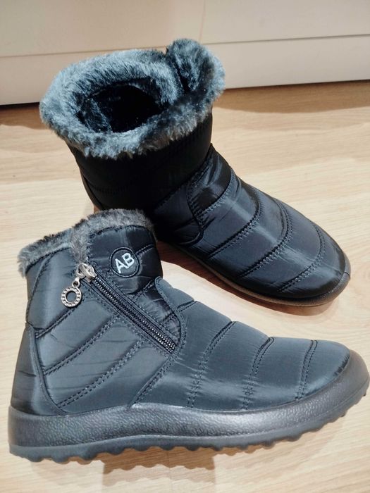 Botins 41 com pelo