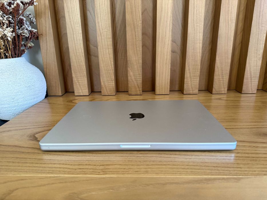 MacBook Pro 16.2" M4 Pro 24GB/512GB - Bateria 100% - Garantia até 2027