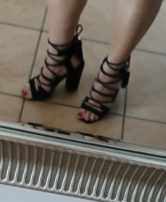 Piękne buciki wiązane Top Shop 38