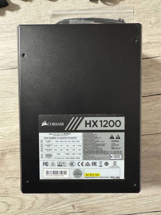 Блок живлення Corsair HX1200 1200W – 80 PLUS Platinum (CP-9020140-EU)