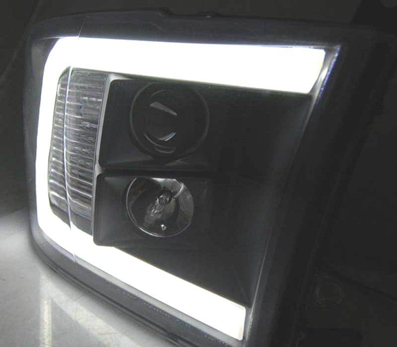 FAROIS DODGE RAM 09-18 LUZ DIURNA LED PRETO