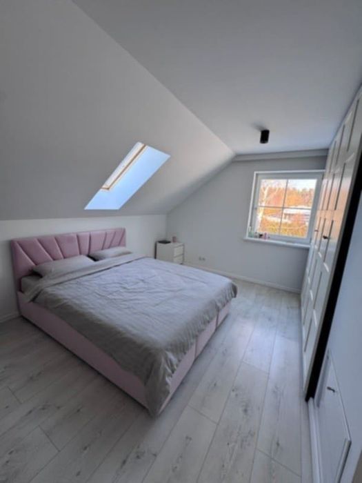 Łóżka sypialniane, tapicerowane