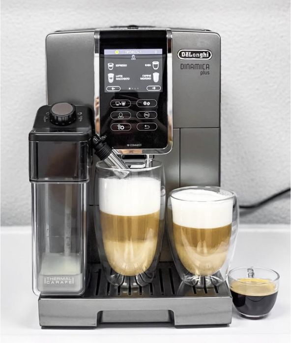 Кофемашина Кофеварка кавоварка Кавомашина Delonghi dinamica plus