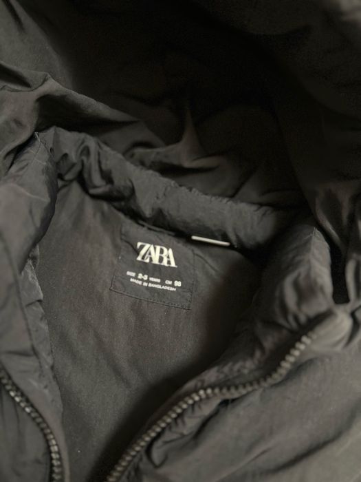 Жилет Zara розмір 98 см